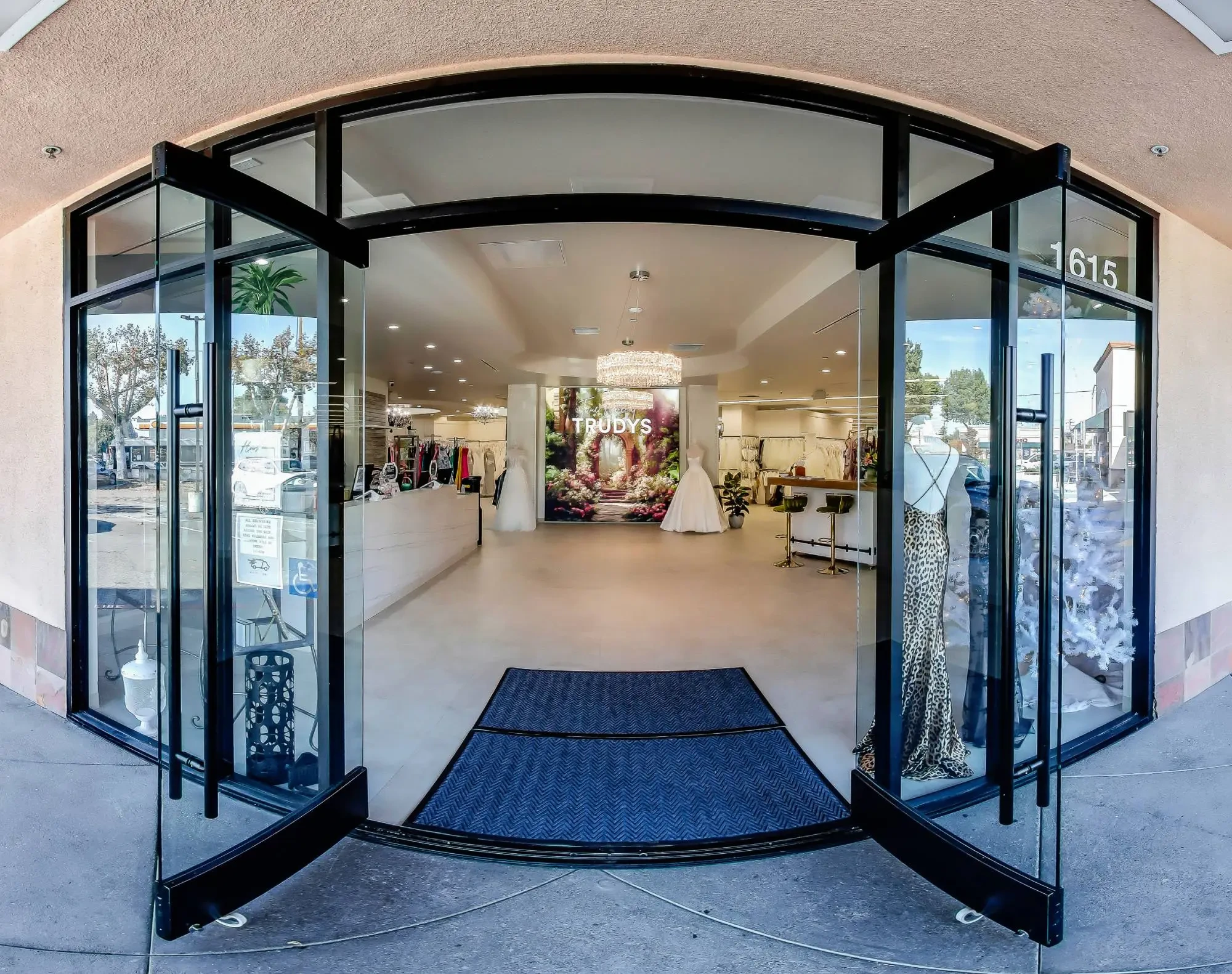 Trudys Brides Wins Triple Honors as It Welcomes Customers to a New Home Image