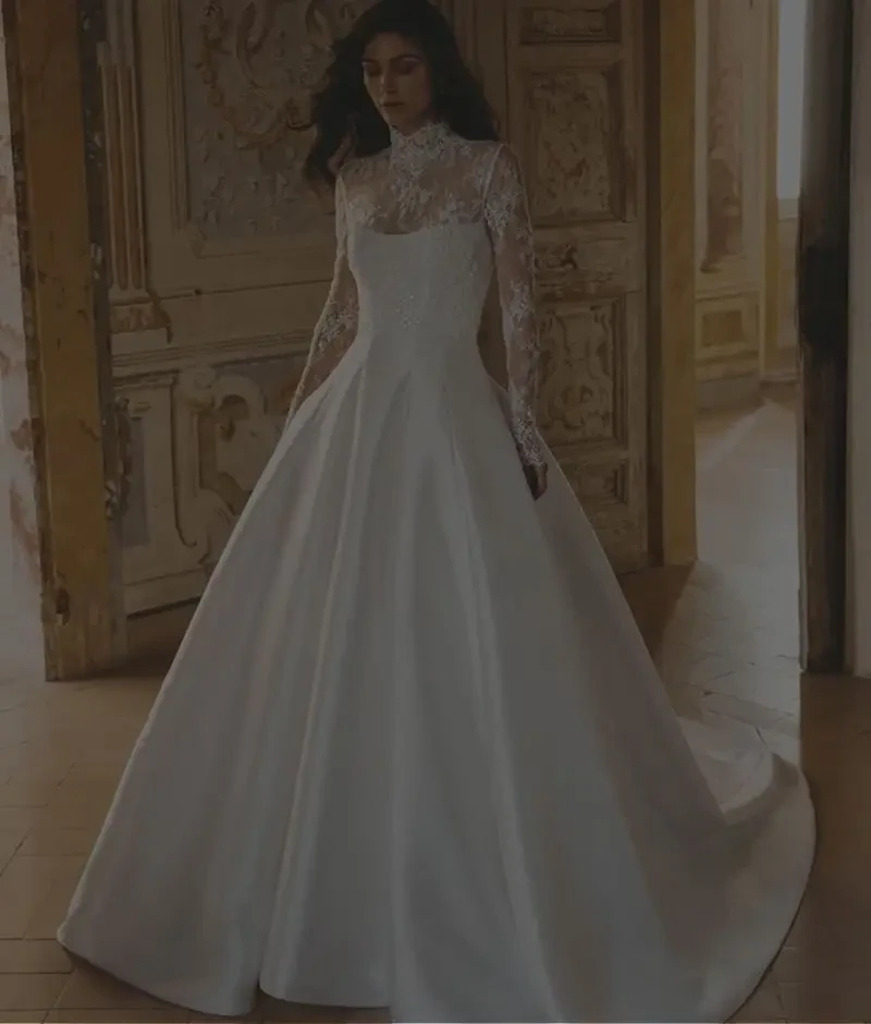 Pen Liv wedding dress